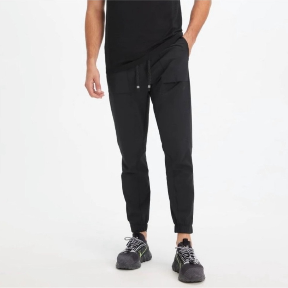 Fabletics Black The One Jogger Pants M NWT